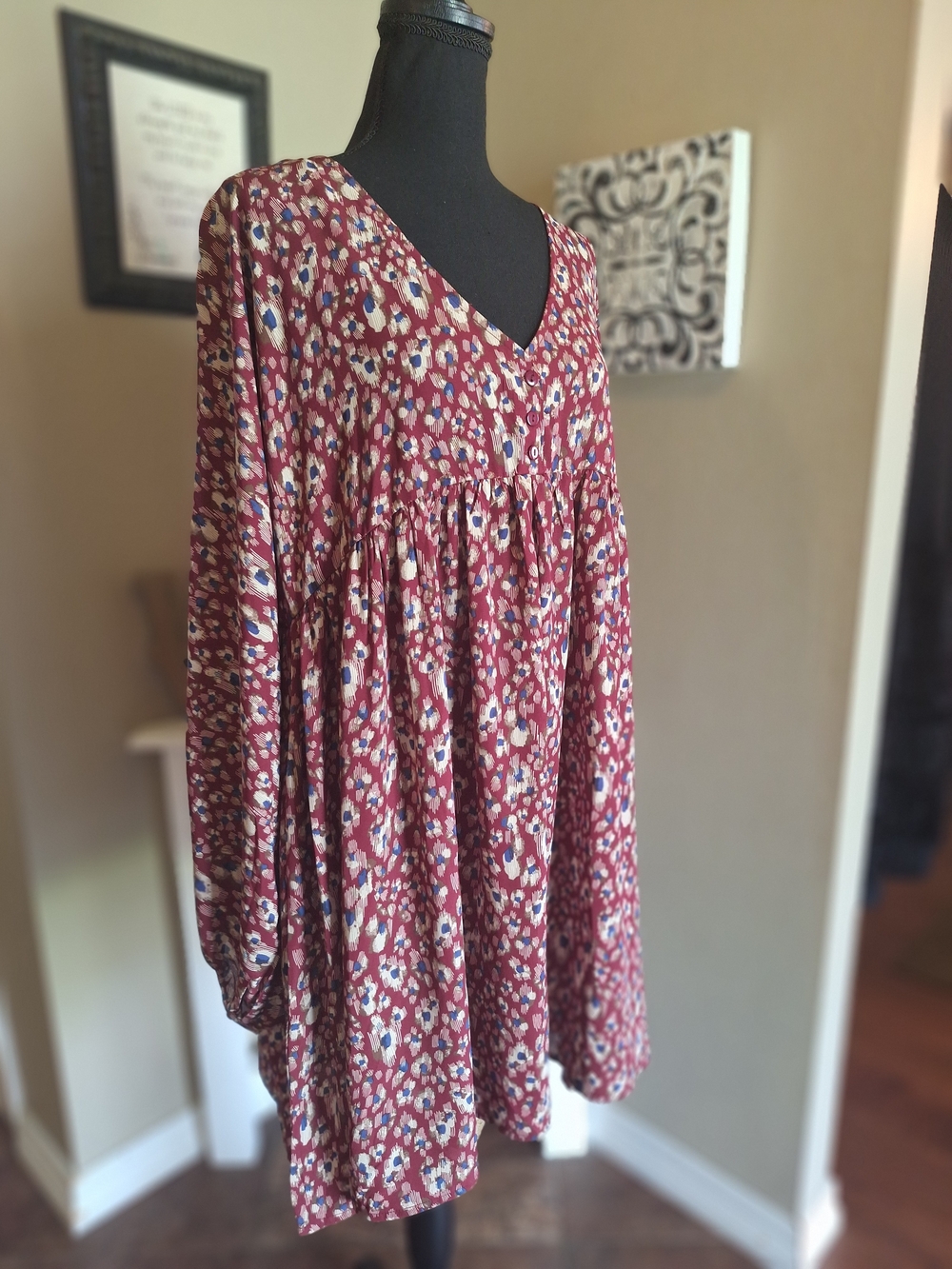 Umgee Women's Burgundy Printed V-Neck Babydoll Dress Oversized M